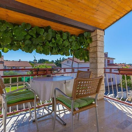 Apartamento Ruzica Poreč Exterior foto